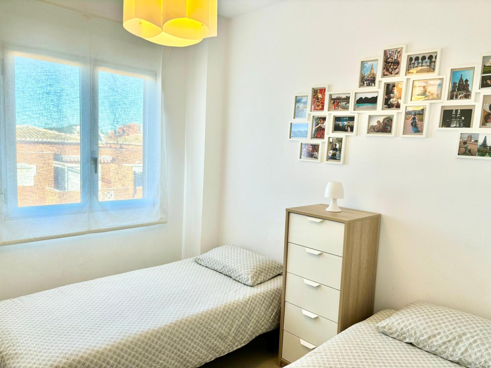 Apartment Hoteltype Penthouse 2 Beds, Parking, Wifi & Pool Stunning Views *