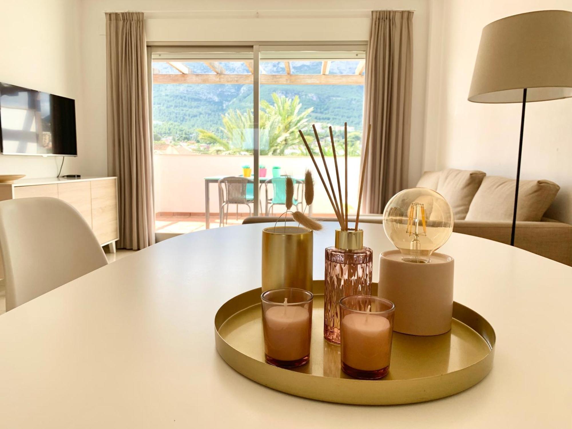 Apartment Hoteltype Penthouse 2 Beds, Parking, Wifi & Pool Stunning Views Denia