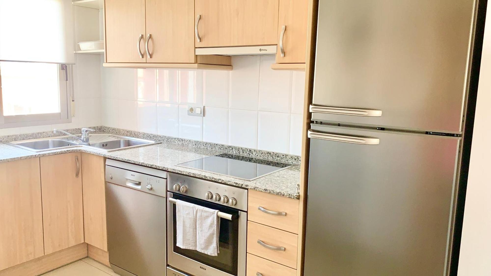 Hoteltype Penthouse 2 Beds, Parking, Wifi & Pool Stunning Views Apartment